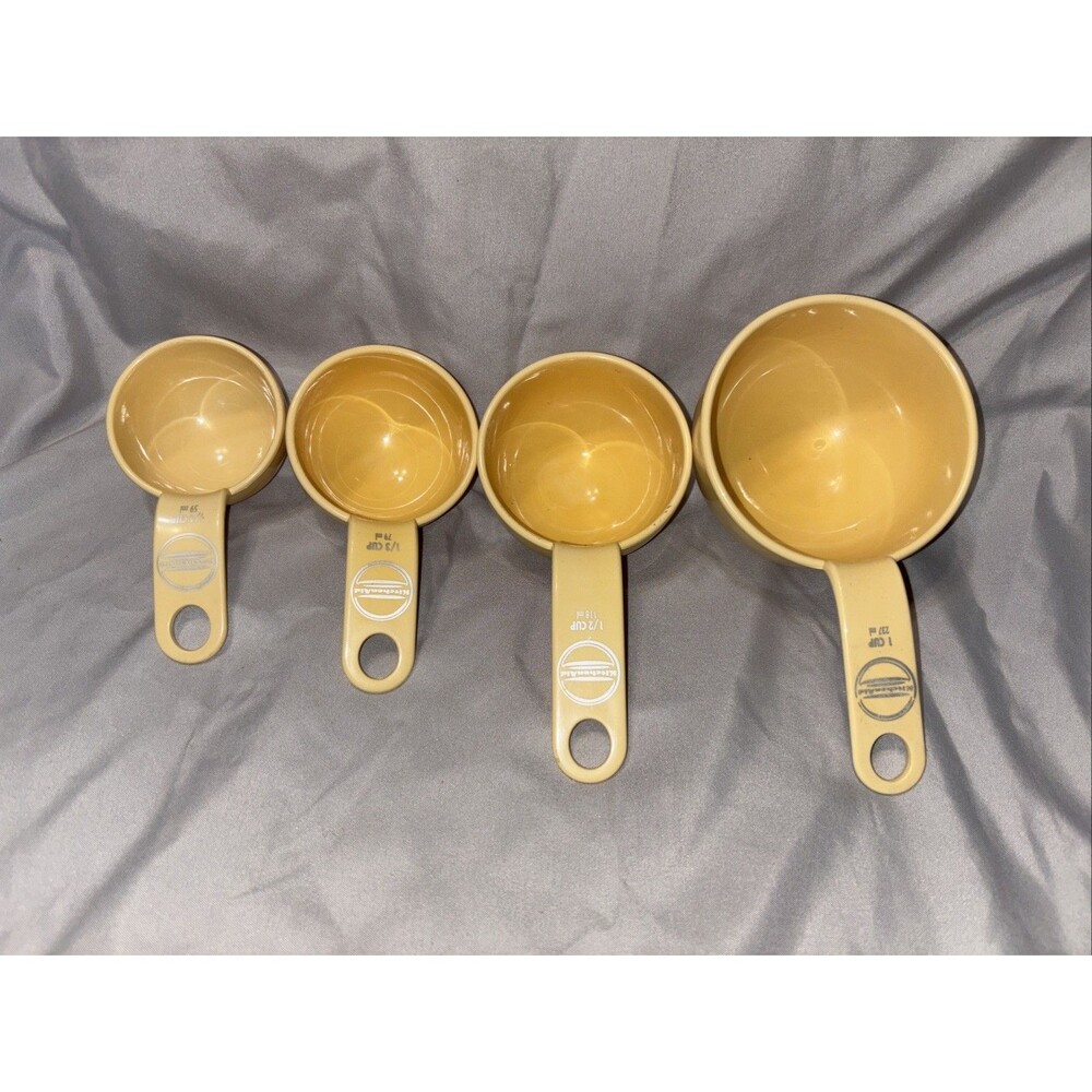 Set Of Kitchen Aid Measuring Cups- Butter Yellow